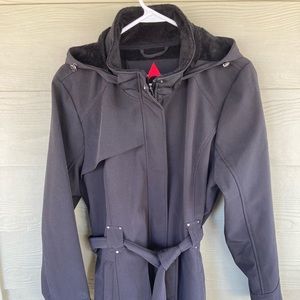 Gerry Women’s Black Belted Soft Shell